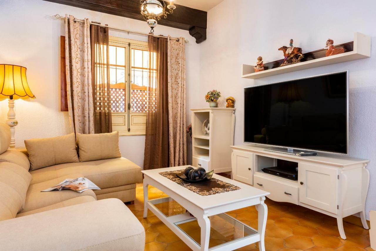 Hsh Suites Barrio Santa Cruz Seville Ngoại thất bức ảnh