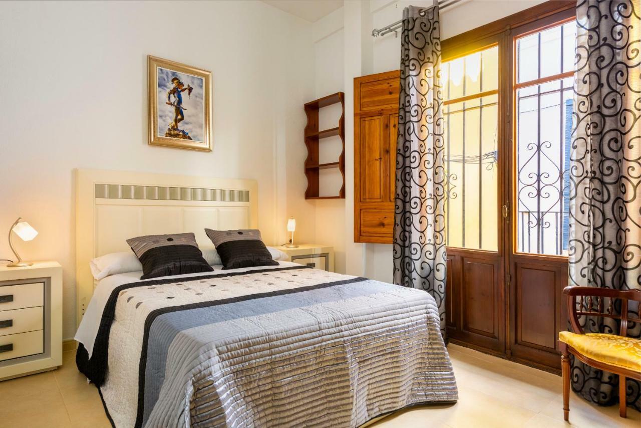 Hsh Suites Barrio Santa Cruz Seville Ngoại thất bức ảnh
